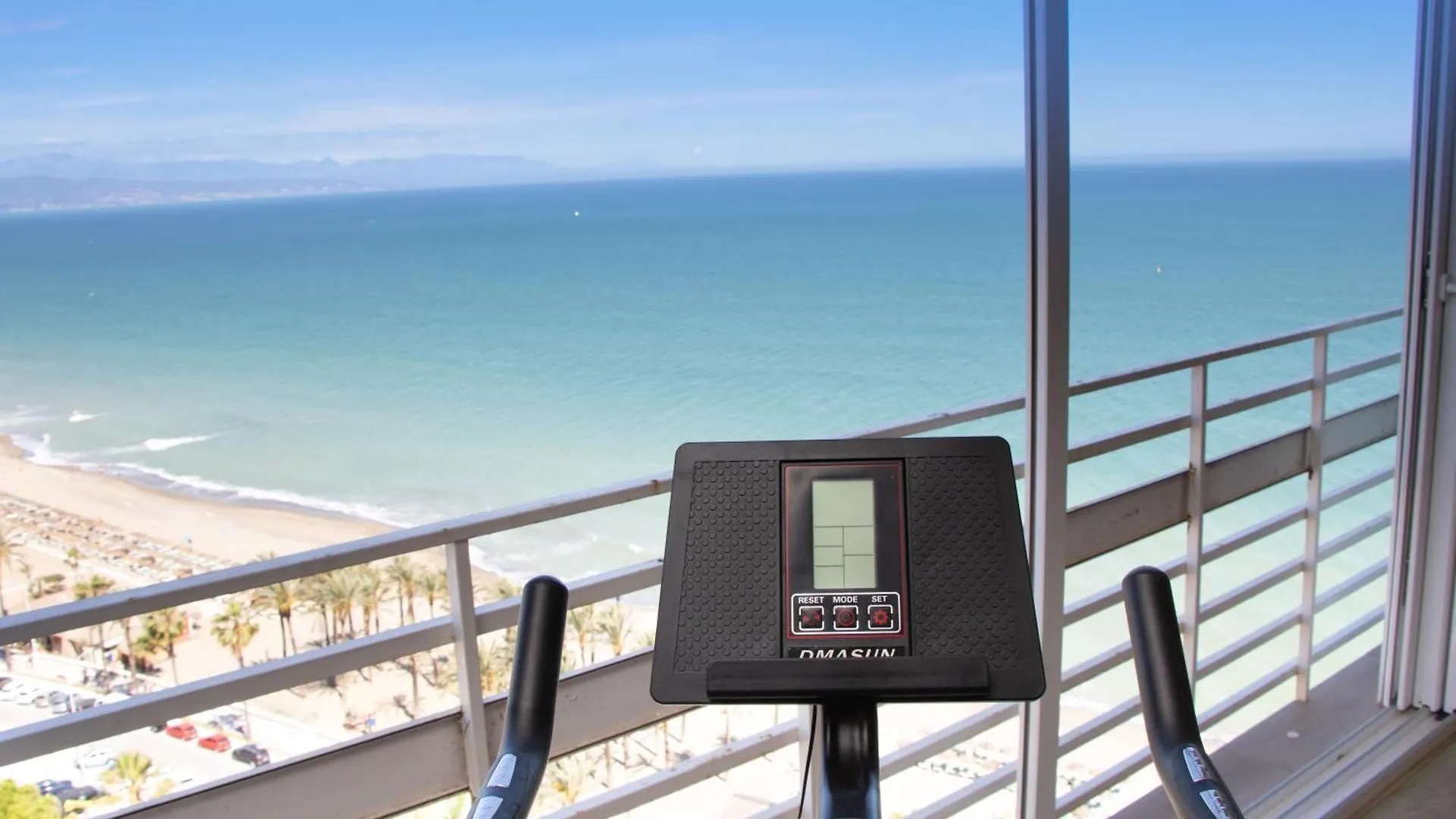 Panoramic Skyline, La Roca Tower- By Lcdsol Daire Torremolinos İspanya