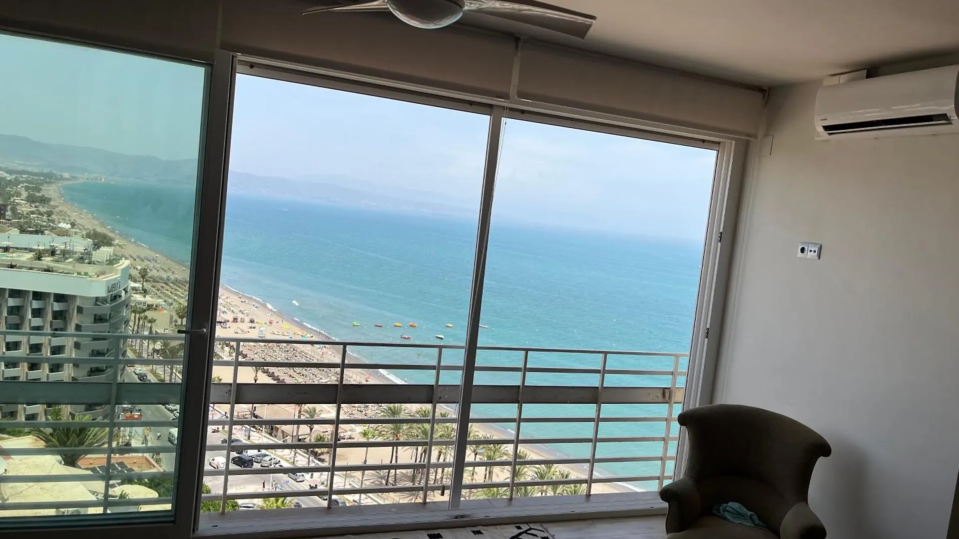 토레몰리노스 Panoramic Skyline, La Roca Tower- By Lcdsol 아파트 0*,